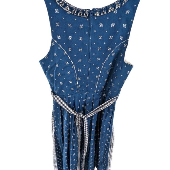 Hammerschmid dirndl size 10 - Picture 5 of 14